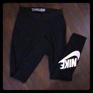 Nike leggings